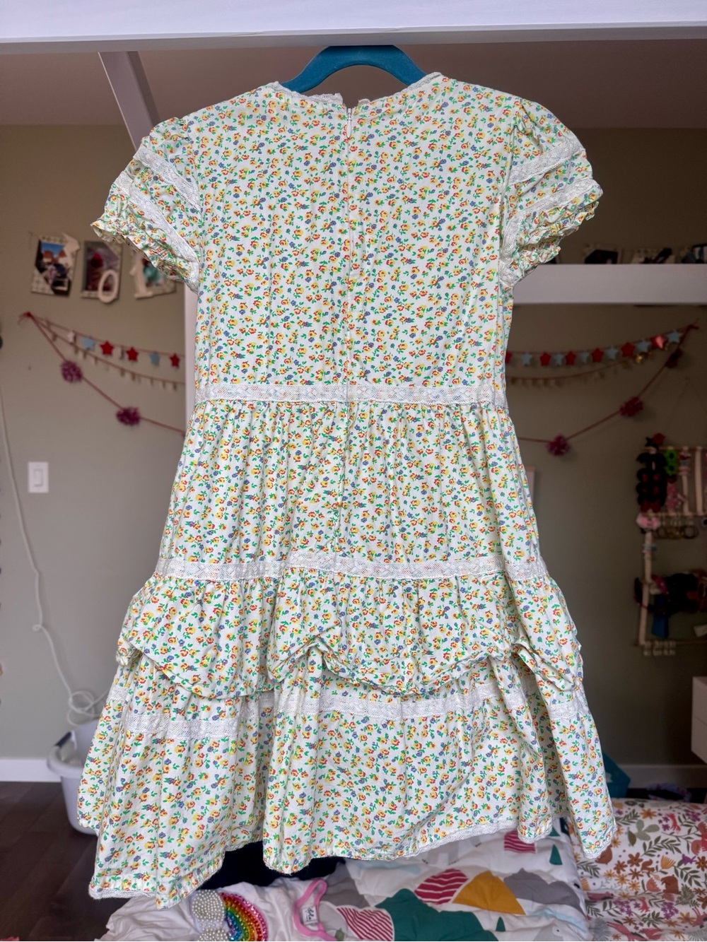 Mini Boden Lace Ditsy Floral Dress in Sweetcorn Yellow Tiny Rose
